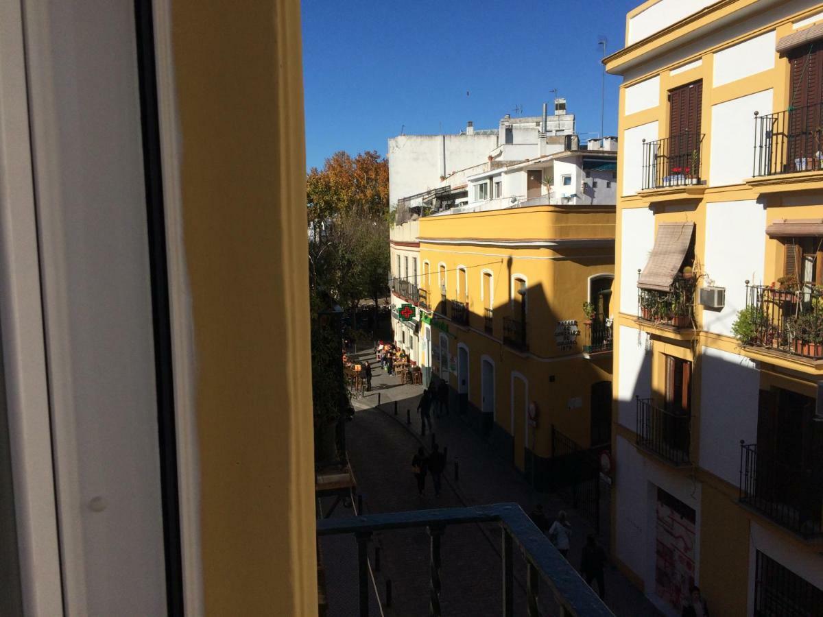 Peris Mencheta Leilighet Sevilla Eksteriør bilde