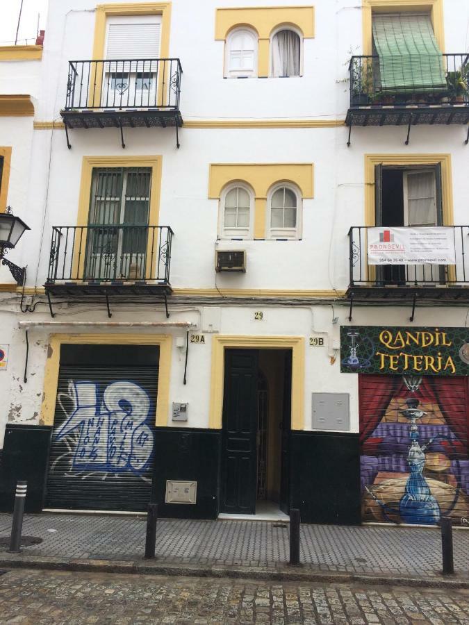 Peris Mencheta Leilighet Sevilla Eksteriør bilde